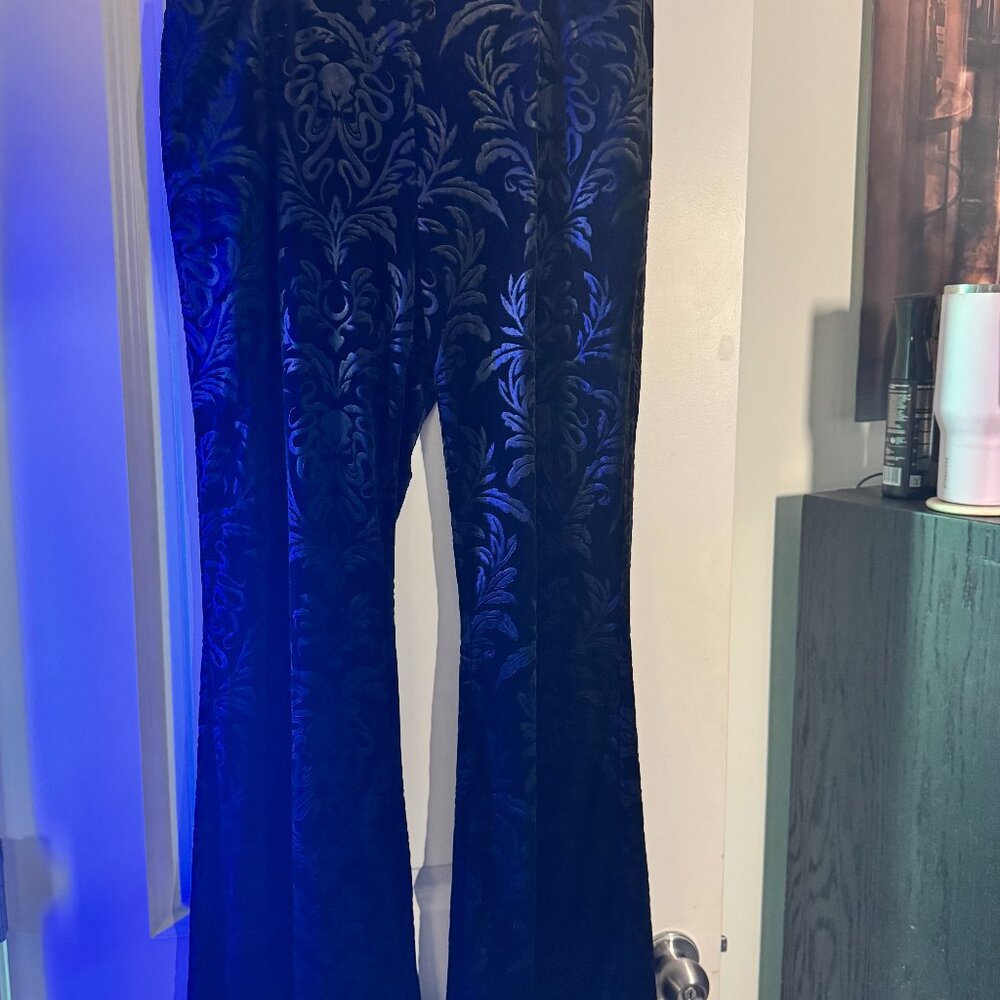 NWT Gorgeous Cyclamen Black Pull On Flocket Velvet Pants - Plus SIze 2X